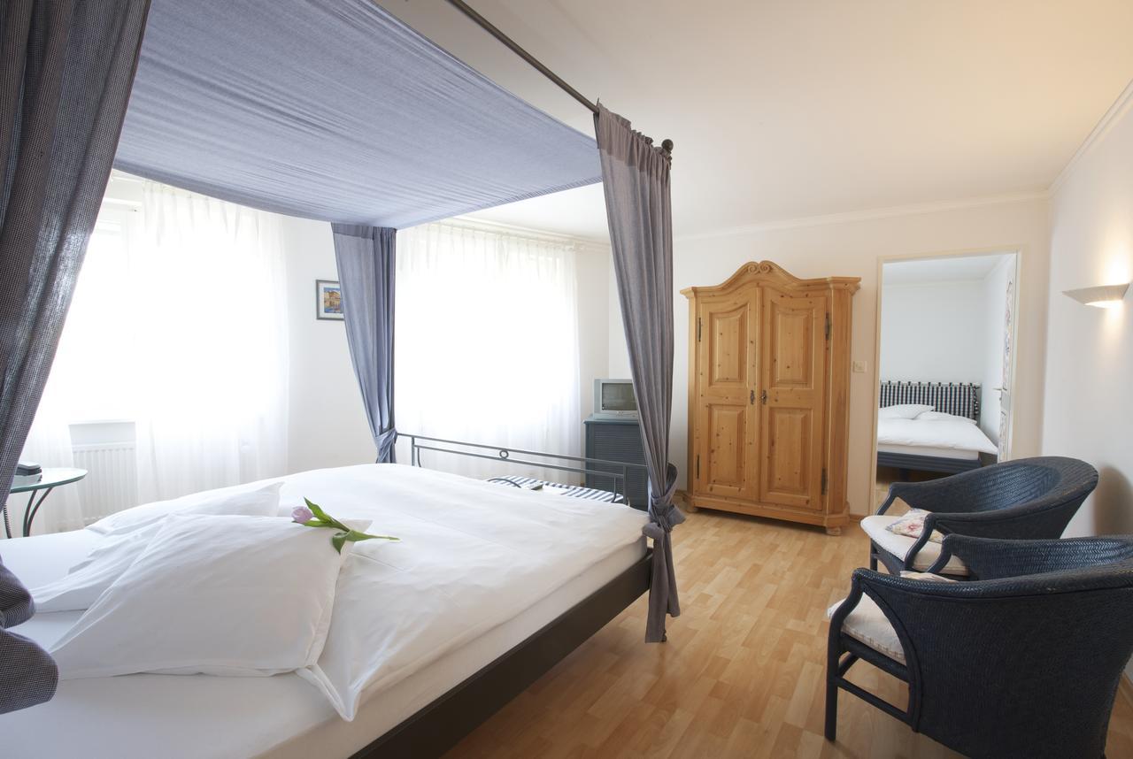 Hotel Bellevue Porrentruy Oda fotoğraf